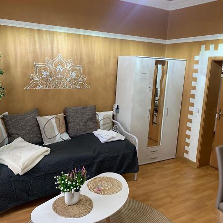 Best-Preis Fewo Rathausblick 2 - Zentrale Lage In Wittenberge - 2 Personen - Einzelzimmer - Vollausstattung - Wlan / Prime & Self-Check-In Exterior foto